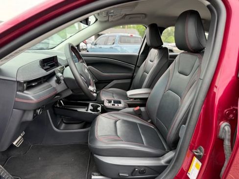 Certified 2025 Ford Mustang Mach-E Premium w/ Sport Appearance Package AWD/4WD image 13