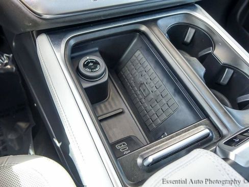 Used 2025 Ford Expedition Platinum w/ Platinum Ultimate Package AWD/4WD image 23