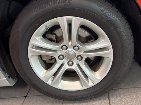 Used 2023 Dodge Charger SXT RWD image 10