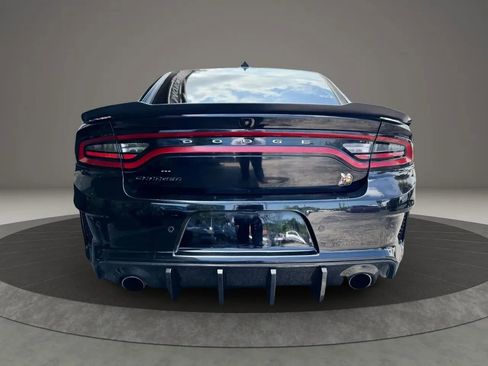 Used 2021 Dodge Charger Scat Pack RWD image 9