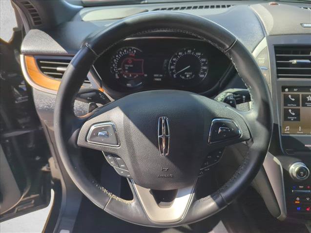 Used 2019 Lincoln MKC Reserve FWD image 16