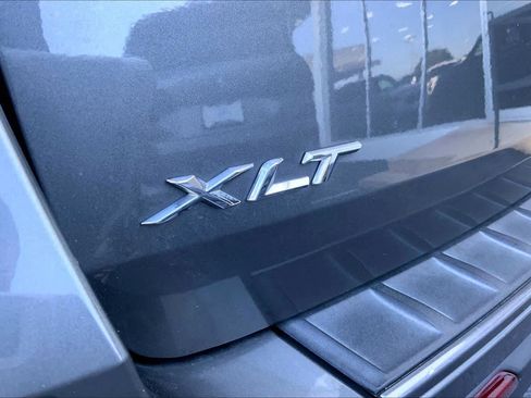 Used 2021 Ford Explorer XLT w/ Equipment Group 202A image 33