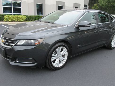 Used 2015 Chevrolet Impala LT FWD image 1