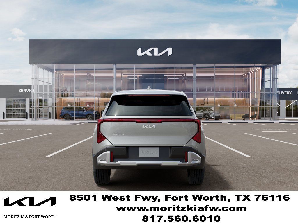 New 2027 Kia Seltos S FWD image 5
