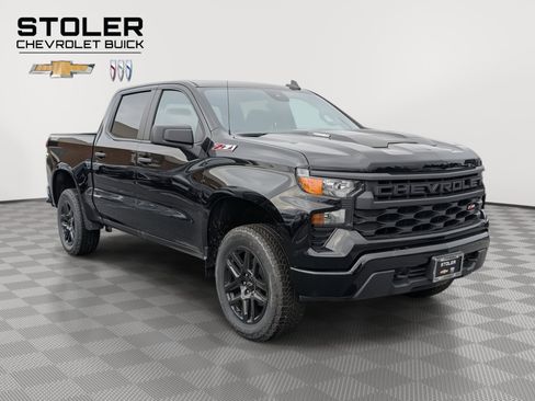 New 2026 Chevrolet Silverado 1500 Custom Trail Boss w/ Turbomax Blackout Package AWD/4WD image 4