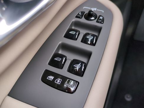 New 2026 Volvo XC90 B6 Plus image 23