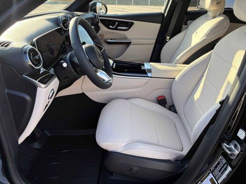 New 2026 Mercedes-Benz GLC 300 4MATIC image 14