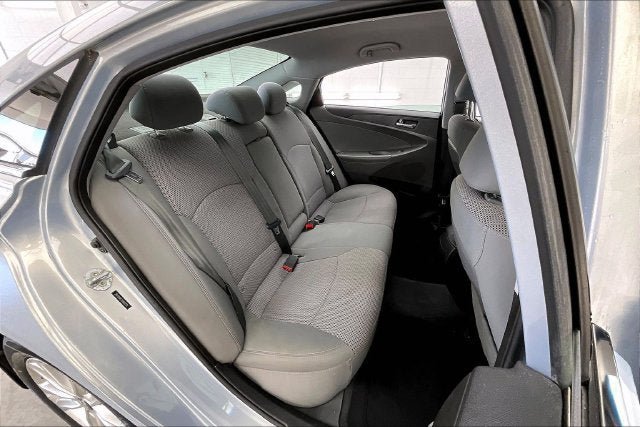 Used 2013 Hyundai Sonata GLS w/ Popular Equipment Pkg FWD image 18