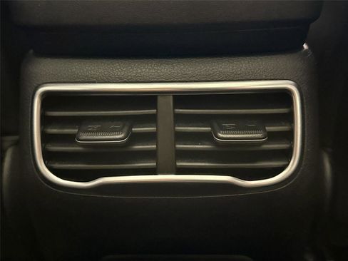 Used 2023 Hyundai Santa Fe SEL w/ Premium Package image 36