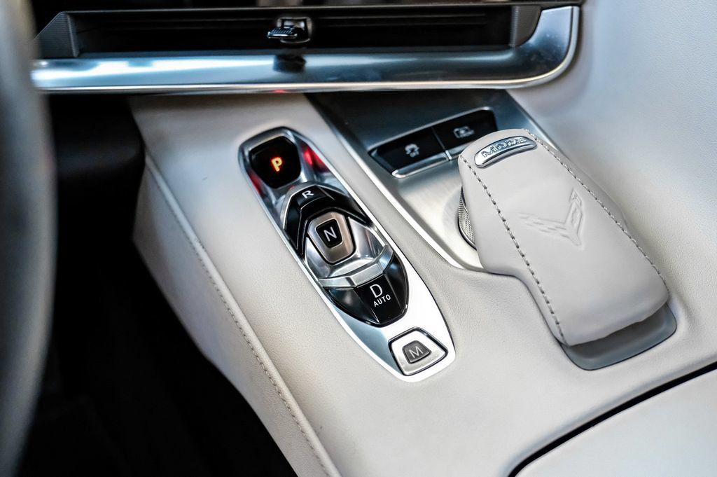 Used 2020 Chevrolet Corvette Stingray Preferred Cpe w/ 2LT Preferred Equipment Group RWD image 22