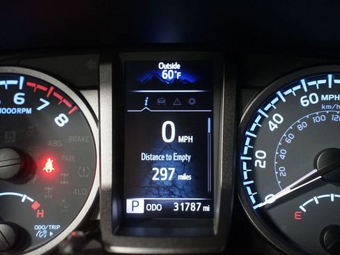 Certified 2021 Toyota Tacoma TRD Sport w/ Technology Package image 17