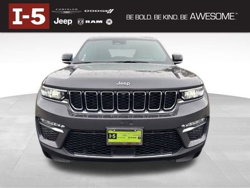 New 2025 Jeep Grand Cherokee Limited w/ Luxury Tech Group II image 9