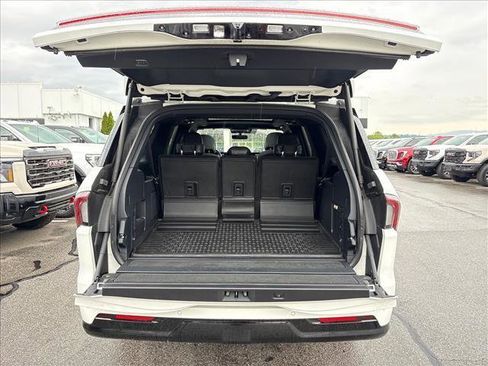 Used 2025 Lincoln Navigator L Reserve w/ Jet Appearance Package AWD/4WD image 22