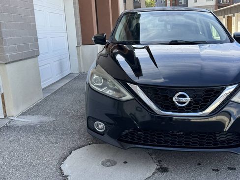 Used 2017 Nissan Sentra SR w/ SR Midnight Edition FWD image 9