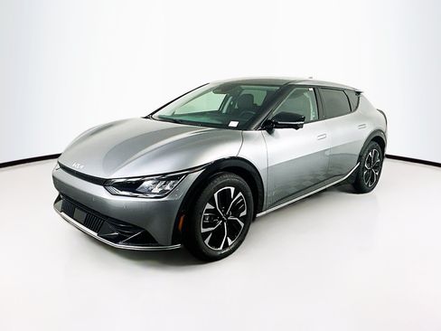 Used 2024 Kia EV6 Wind w/ Wind Technology Package RWD image 3