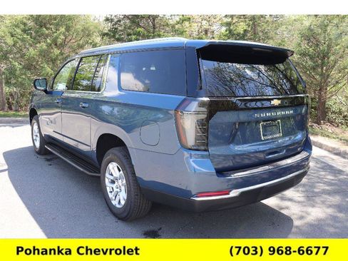 New 2026 Chevrolet Suburban LT w/ Comfort Package AWD/4WD image 5