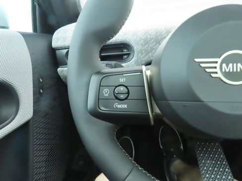 New 2026 MINI Cooper S image 12