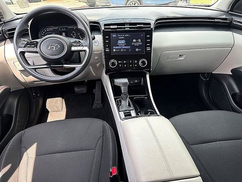 Certified 2023 Hyundai Tucson SEL AWD/4WD image 9