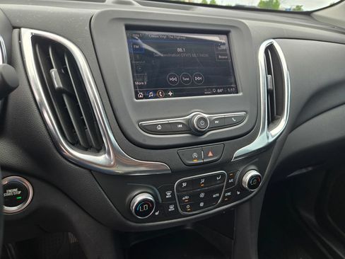 Used 2024 Chevrolet Equinox LT w/ LPO, Floor Liner Package FWD image 15