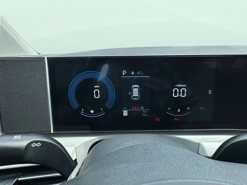 New 2026 Hyundai Tucson SEL FWD image 13