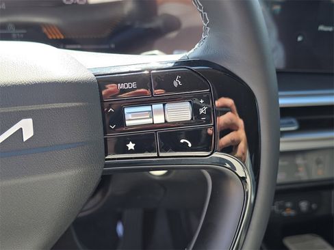 New 2026 Kia Sorento S image 31