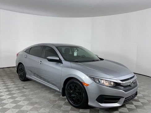 Used 2017 Honda Civic LX image 3