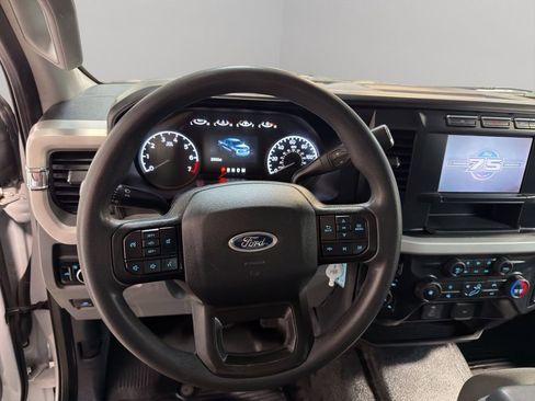 Used 2023 Ford F350 XLT w/ 360-Degree Camera Package image 11
