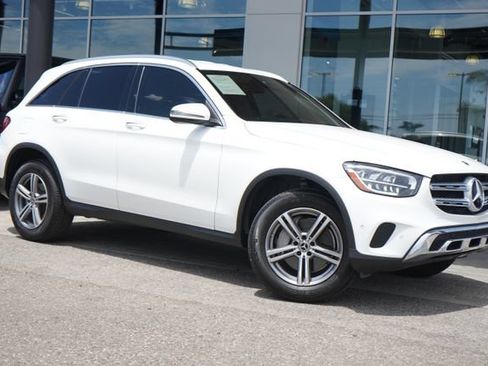 Used 2021 Mercedes-Benz GLC 300 4MATIC image 1