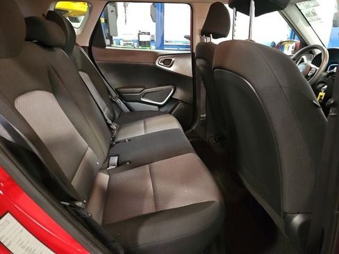 Used 2024 Kia Soul LX w/ Option Group 015 image 15