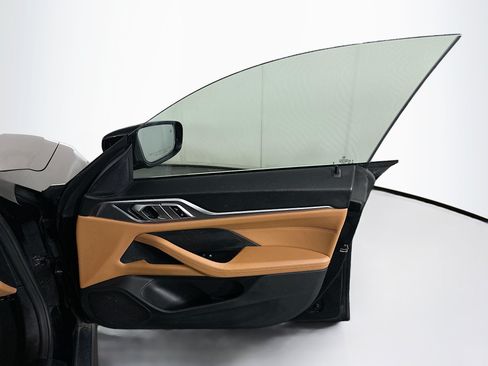 Used 2024 BMW i4 eDrive40 RWD image 34