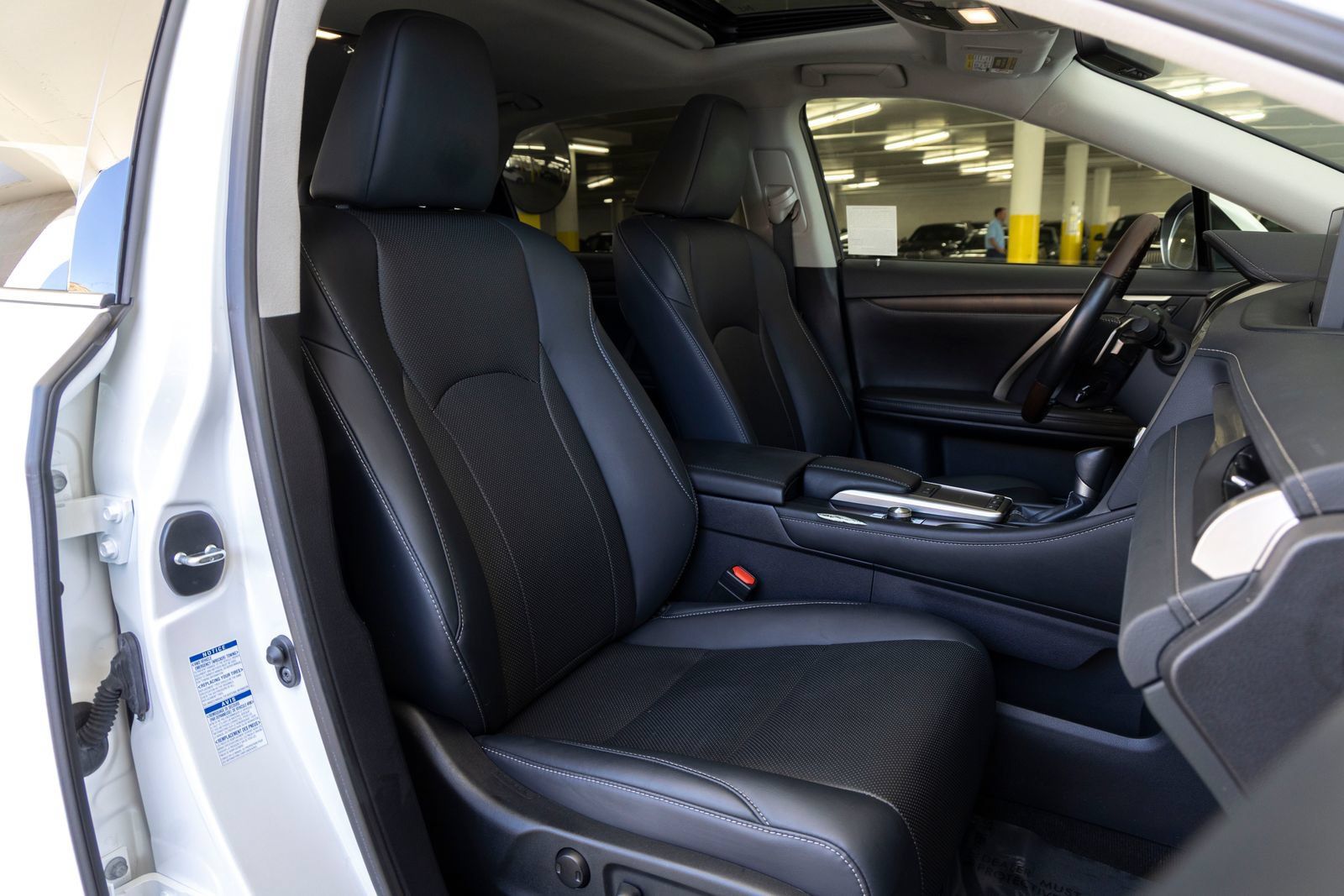 Used 2021 Lexus RX 450h AWD w/ Premium Package image 31