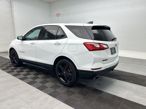 Certified 2018 Chevrolet Equinox LT FWD image 3