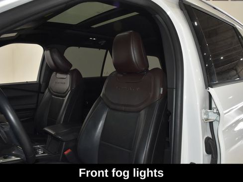 Used 2021 Ford Explorer Platinum w/ Equipment Group 601A AWD/4WD image 28