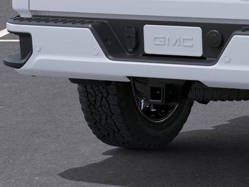 New 2026 GMC Sierra 2500 Denali Ultimate AWD/4WD image 14