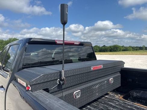 Used 2024 Chevrolet Silverado 2500 LTZ AWD/4WD image 13