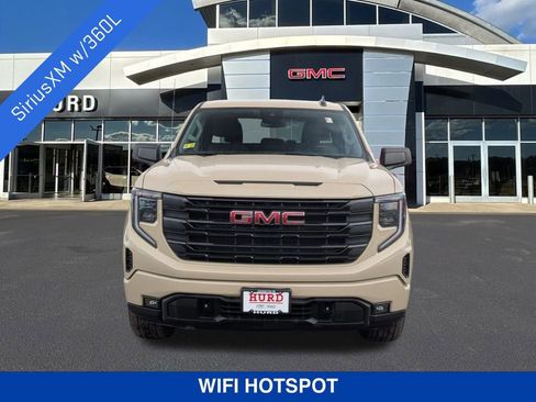 Used 2023 GMC Sierra 1500 Elevation image 10