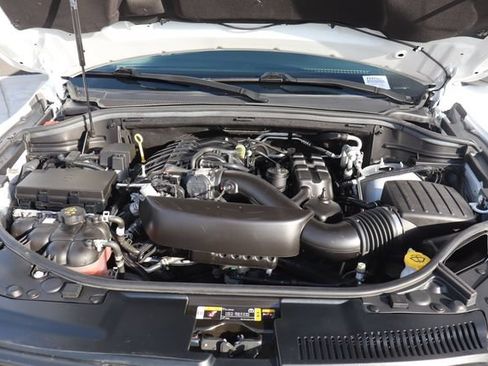 Used 2024 Dodge Durango GT RWD image 22