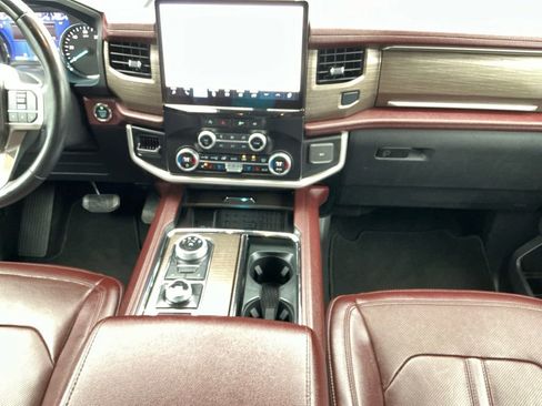 Used 2024 Ford Expedition Max Limited AWD/4WD image 20
