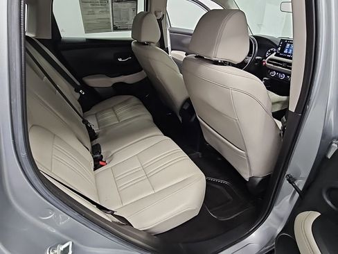 Used 2024 Honda HR-V EX-L image 35