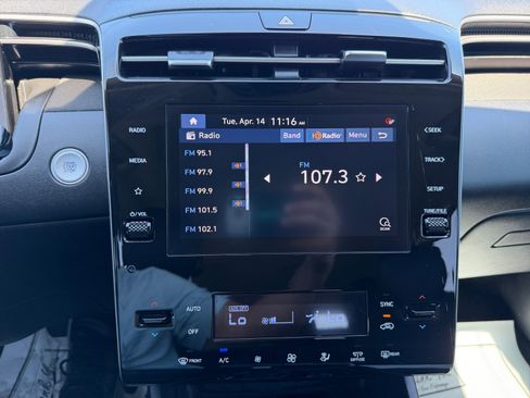 Used 2023 Hyundai Tucson SEL w/ Convenience Package image 11