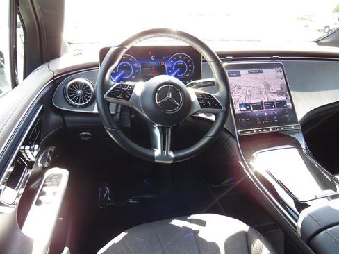 Used 2023 Mercedes-Benz EQE 350+ 4MATIC SUV image 9
