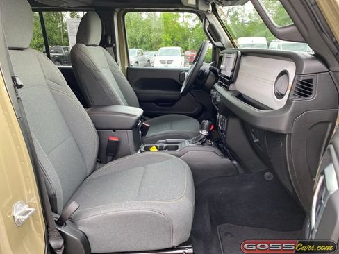 Certified 2025 Jeep Wrangler Unlimited Sport AWD/4WD image 6