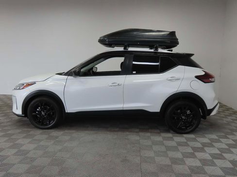 Used 2024 Nissan Kicks SV image 5