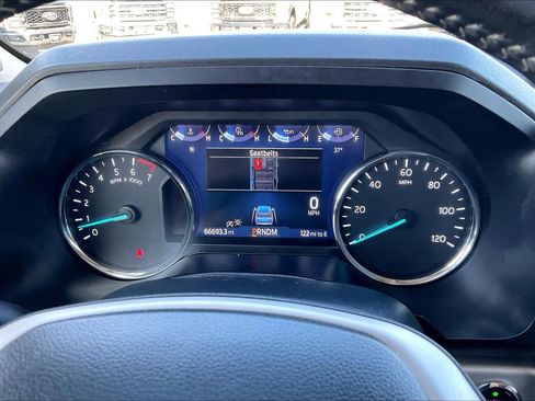 Used 2024 Ford Expedition Max XLT image 24