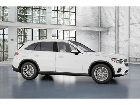 New 2026 Mercedes-Benz GLC 300 4MATIC image 14