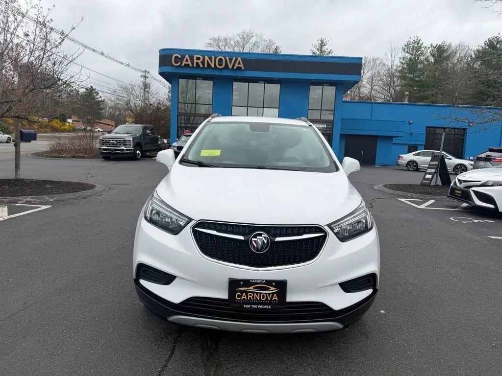 Used 2018 Buick Encore Preferred FWD image 2