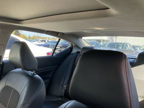 Used 2022 Nissan Altima 2.5 SR w/ Midnight Edition Package image 16