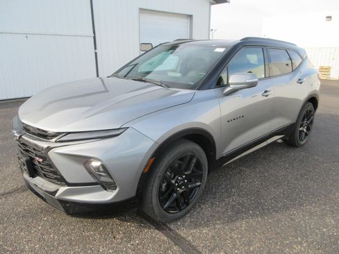 Used 2023 Chevrolet Blazer RS w/ Driver Confidence II Package AWD/4WD image 1