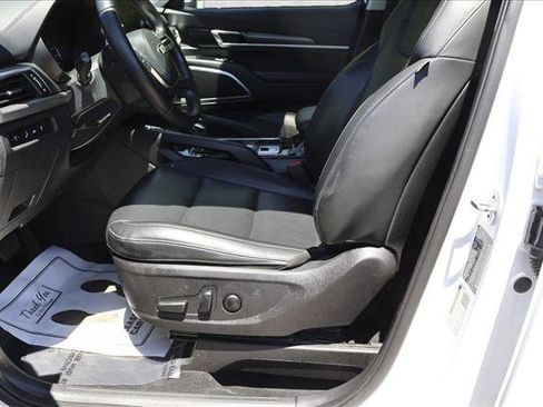 Used 2021 Kia Telluride S AWD/4WD image 11