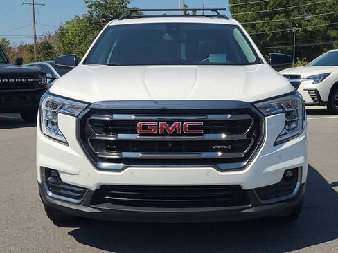 Used 2022 GMC Terrain AT4 w/ Infotainment Package II AWD/4WD image 8